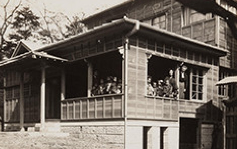 幼稚園開園時の園舎