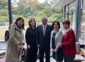 ロンドン支部 同窓会の様子